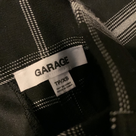Garage black/white plaid dress pants. Size XS - Picture 4 of 5